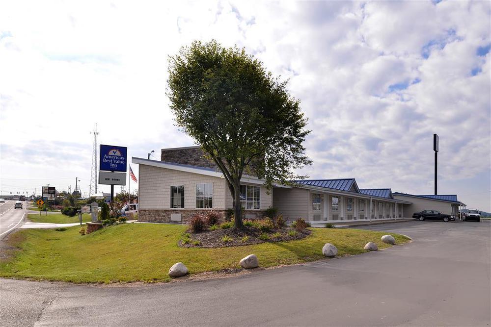 Americas Best Value Inn & Suites St Clairsville Wheeling St. Clairsville Bagian luar foto