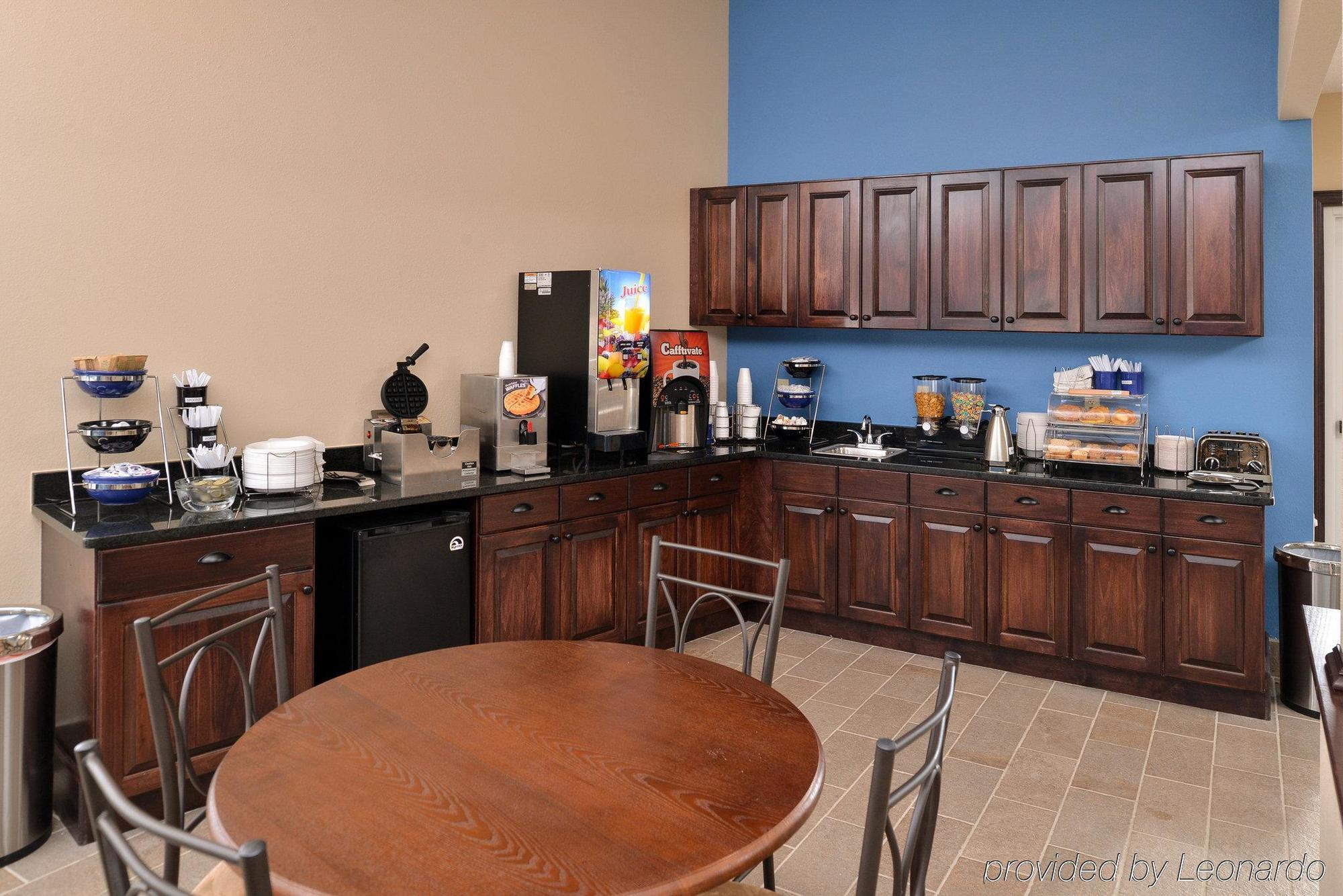 Americas Best Value Inn & Suites St Clairsville Wheeling St. Clairsville Bagian luar foto