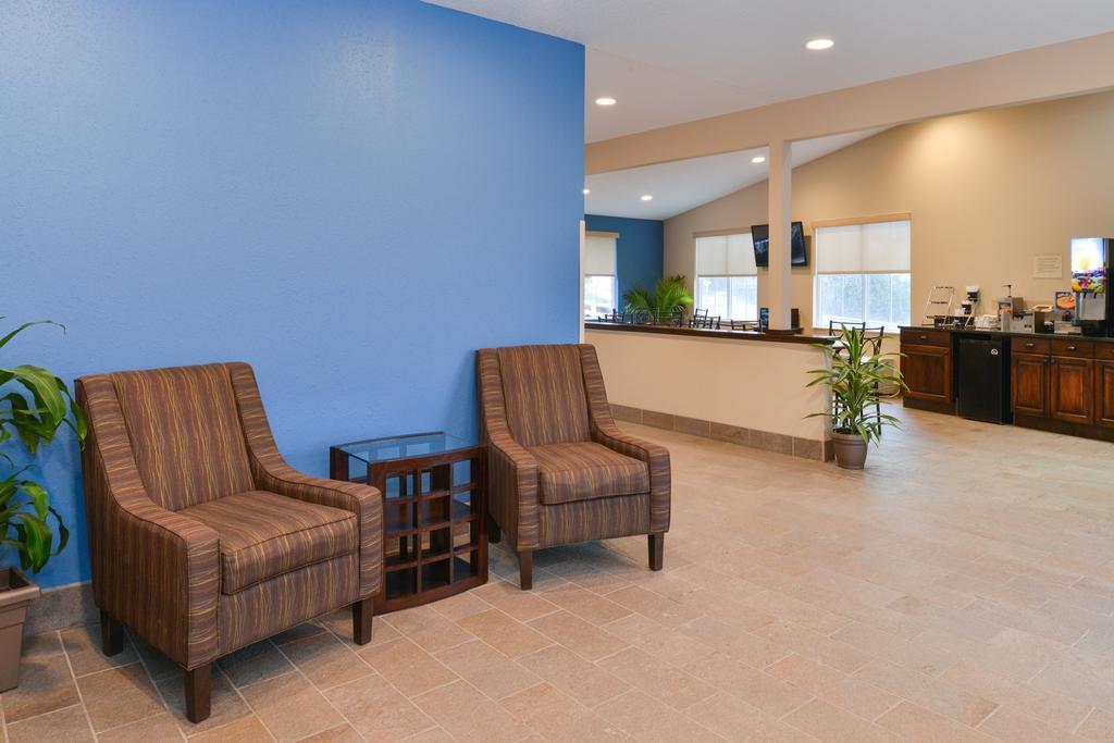 Americas Best Value Inn & Suites St Clairsville Wheeling St. Clairsville Bagian luar foto